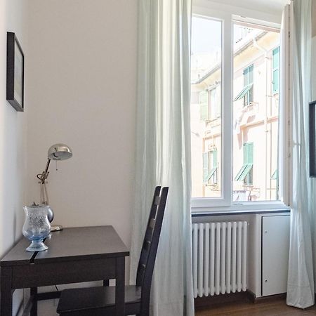 Joivy Spacious Family Apt For 4, In Carignano, Genoa Ngoại thất bức ảnh