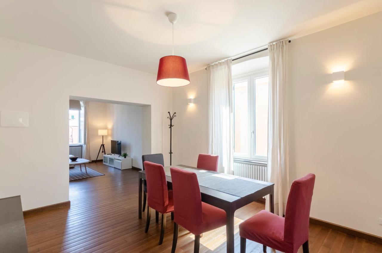 Joivy Spacious Family Apt For 4, In Carignano, Genoa Ngoại thất bức ảnh