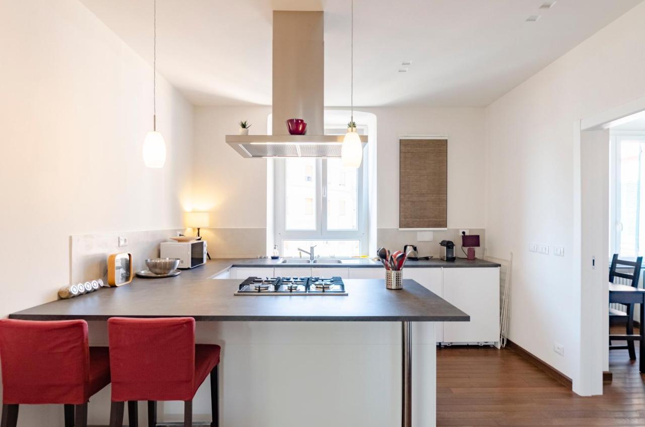 Joivy Spacious Family Apt For 4, In Carignano, Genoa Ngoại thất bức ảnh