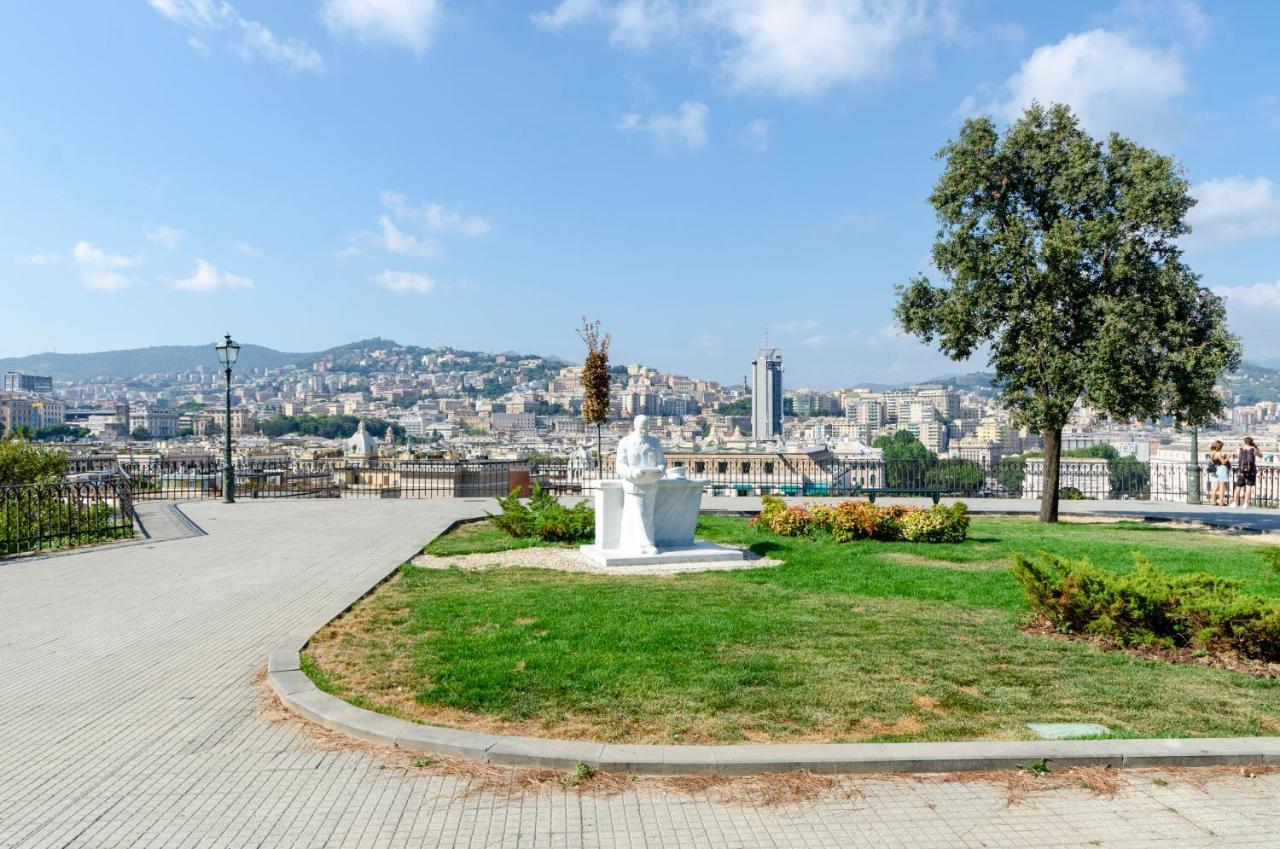 Joivy Spacious Family Apt For 4, In Carignano, Genoa Ngoại thất bức ảnh