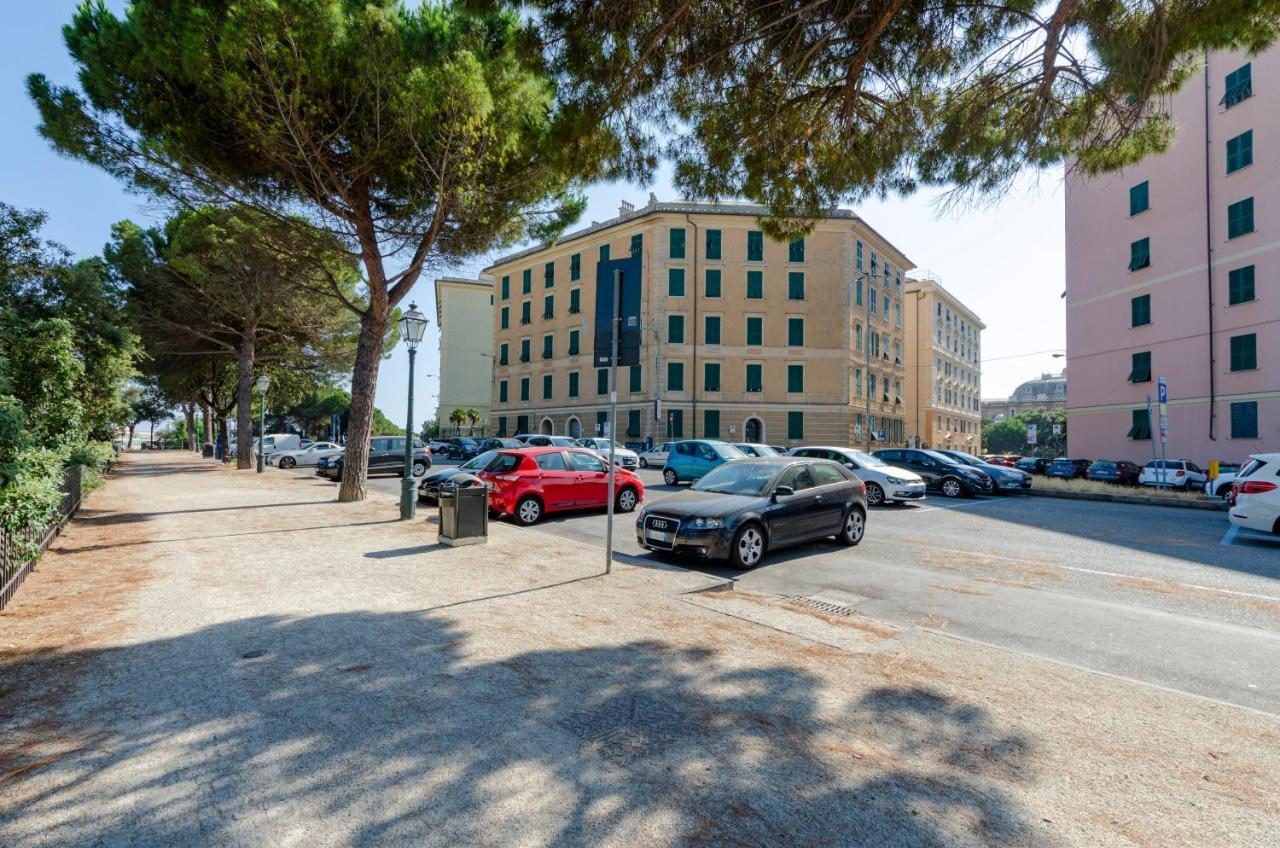 Joivy Spacious Family Apt For 4, In Carignano, Genoa Ngoại thất bức ảnh